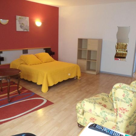 Au Logis Des Ours Belfort Nord Offemont Екстер'єр фото