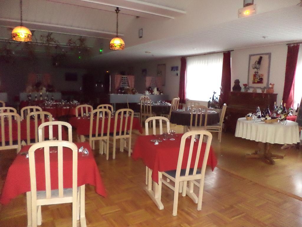 Au Logis Des Ours Belfort Nord Offemont Екстер'єр фото
