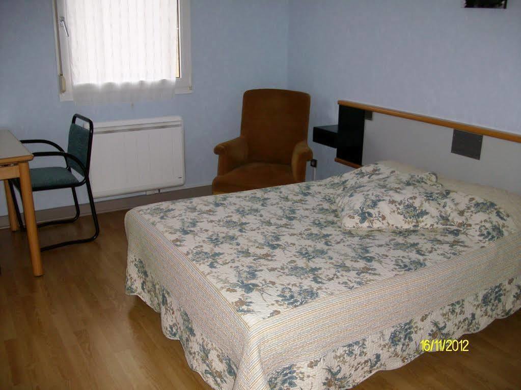 Au Logis Des Ours Belfort Nord Offemont Екстер'єр фото
